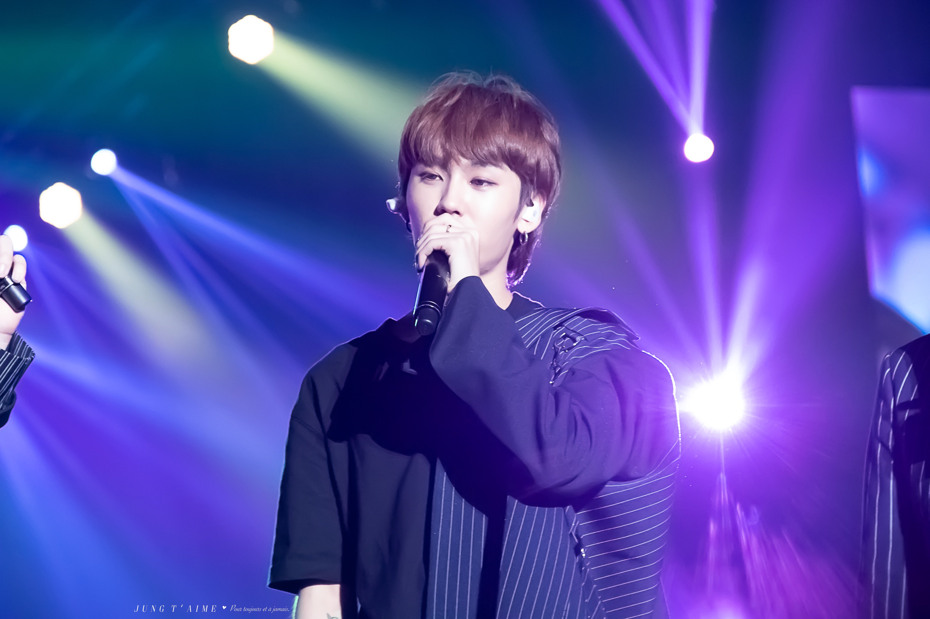 ㄹㅊ 최애나오면 자러갑니다~ | 인스티즈