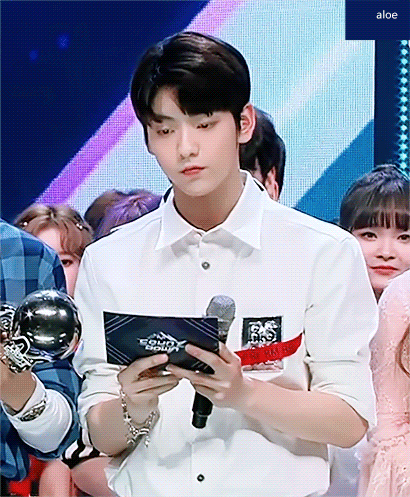 ㄹㅊ30개 다써서 오늘의 최애 알아보기 젤 마니나온애가 최애야 오늘 | 인스티즈