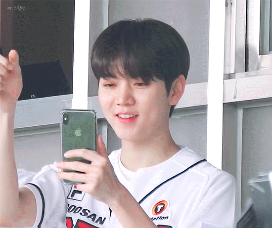 뉴이스트 랜첨 맞으면 들튀 | 인스티즈