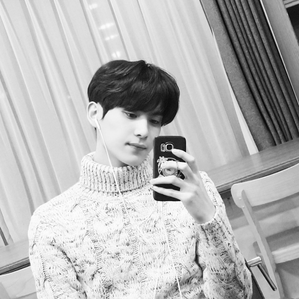 죽도록 너만을 사랑하는데..~ | 인스티즈