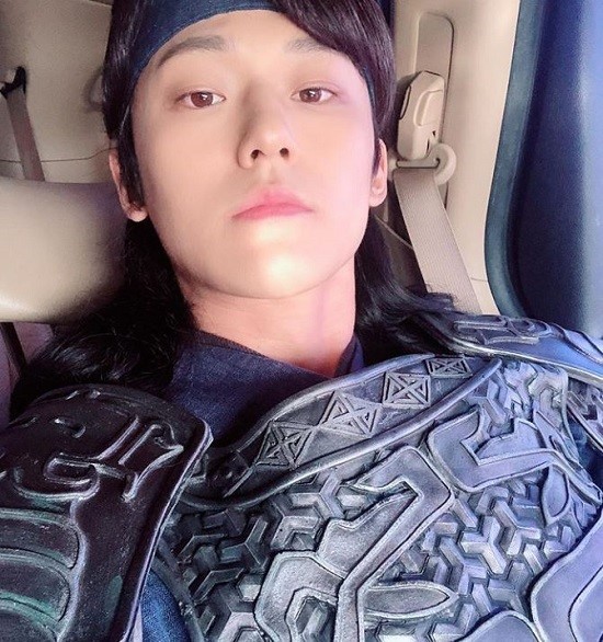 ㄹㅊ 최애 나오면 잠자기 | 인스티즈