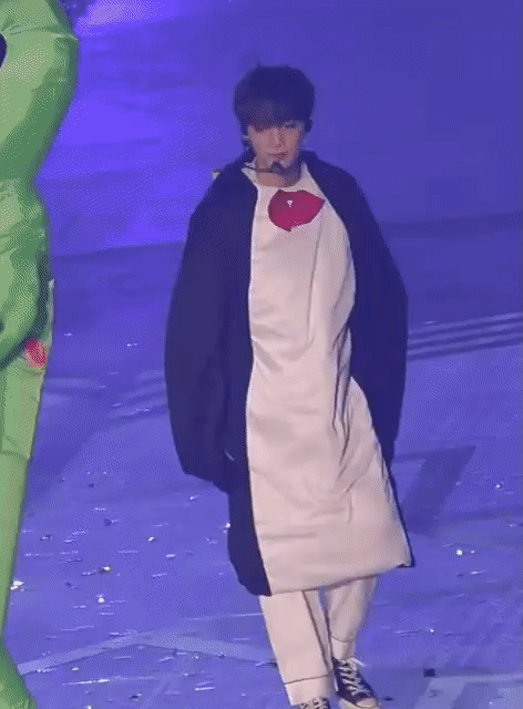 오늘의 랜첨!! 귀여운 사람은 누구지???? | 인스티즈