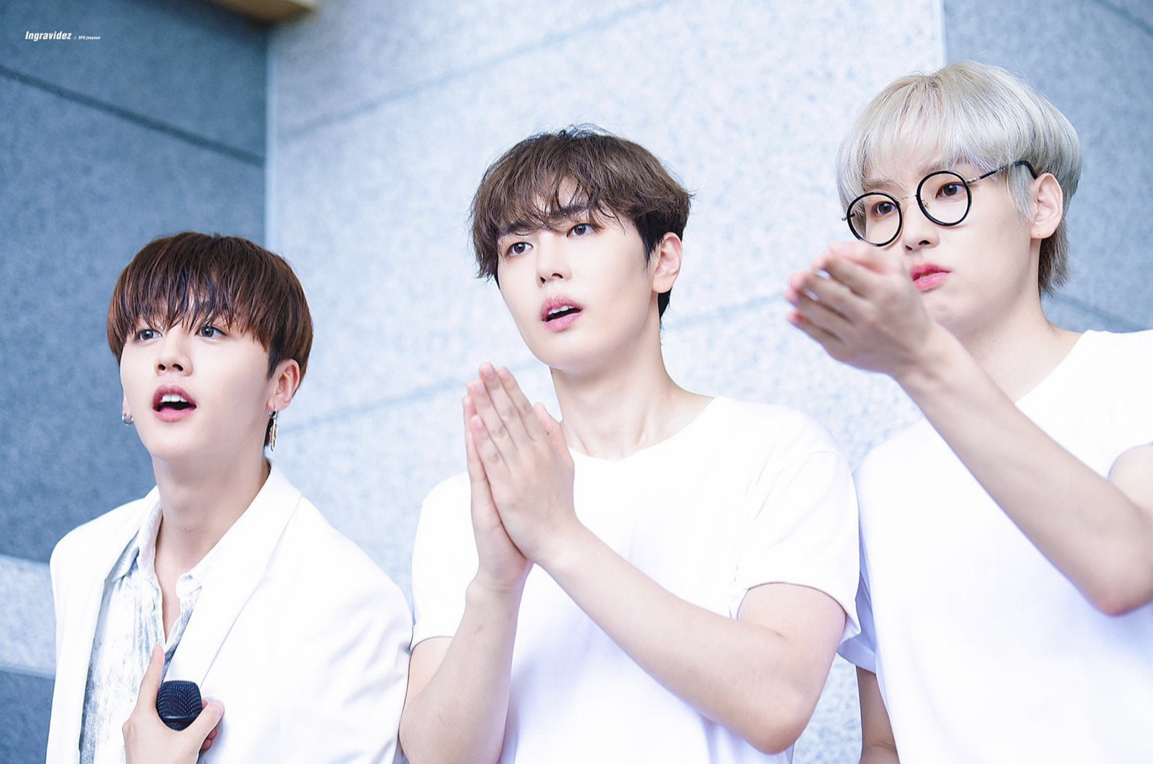 ㄹㅊ 본진 나오면 팬싸 당첨 | 인스티즈