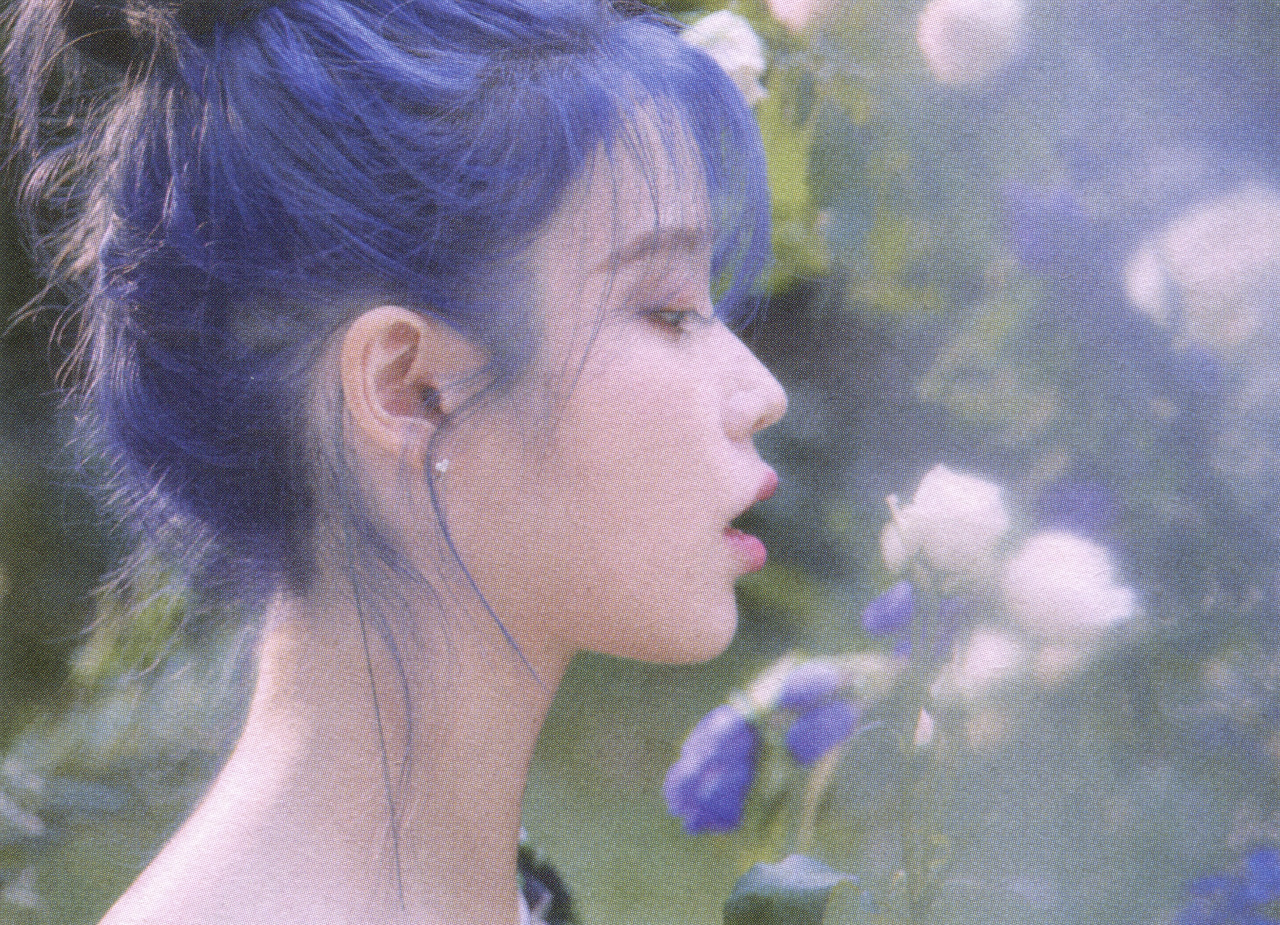 [미디어] 🦋🦋🦋파란 머리 아이유 모음🦋🦋🦋 | 인스티즈