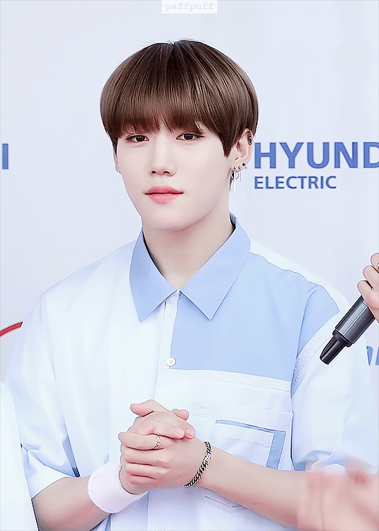 ㄹㅊ 골차 1이 창문열고 비오는거 감상하는데 2가 비 들어오니까 창문 닫으라고 잔소리 함 | 인스티즈