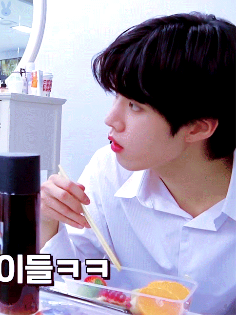 골차 ㄹㅊ 1이 꿈에 나와서 2가 3에게 꿈이야기함 | 인스티즈