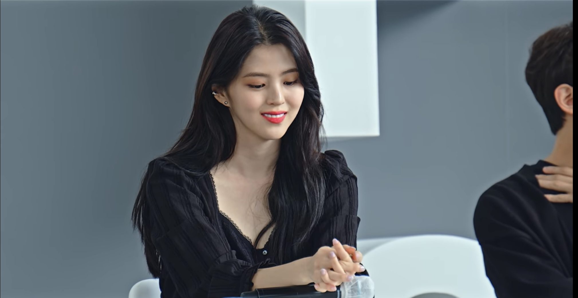 [잡담] 아 한소희 피어싱자리 뽐뿌 온다… - 인스티즈(Instiz) (K)Pop/예능 카테고리