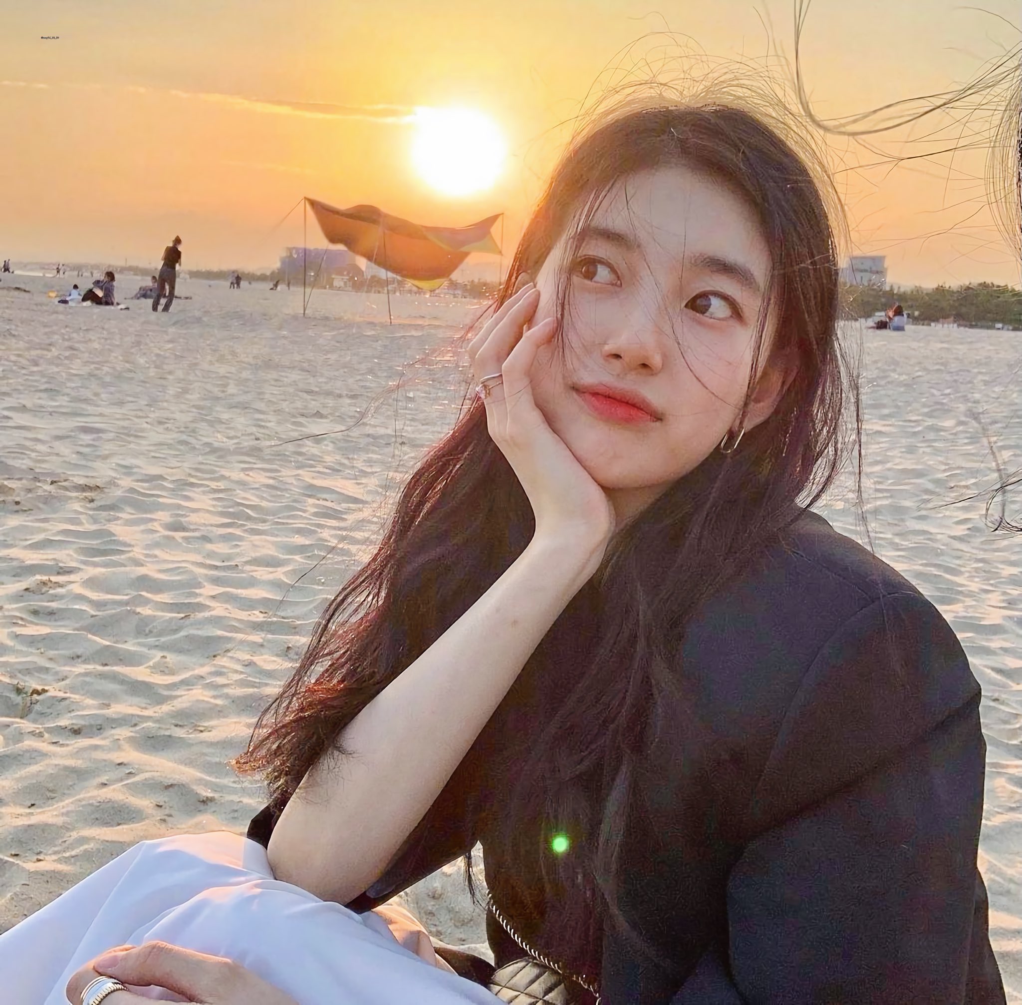 [잡담] 여친짤 장인 수지 - 인스티즈(Instiz) 카테고리