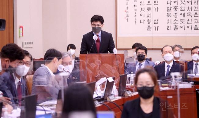 국회서 붙은 한동훈-野.. "檢수사 제한 과도" vs "법 뒤집나" | 인스티즈