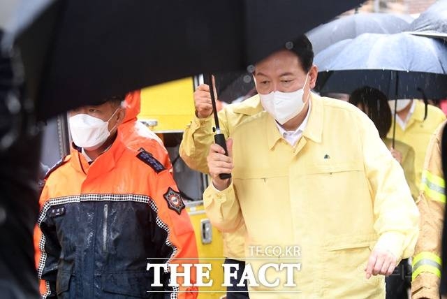 윤석열 대통령, '힌남노' 대비 회의 주재...전부처 소집 | 인스티즈