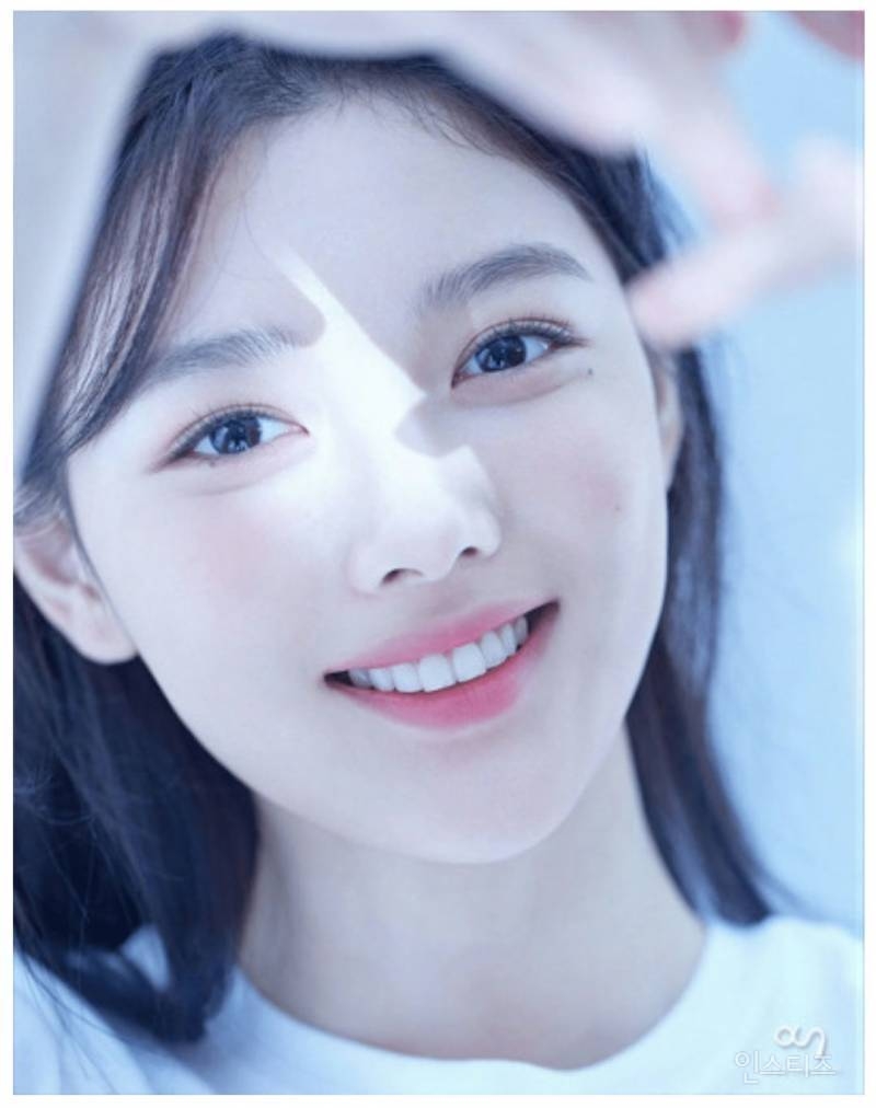 김유정 데뷔 19주년 입니다 | 인스티즈