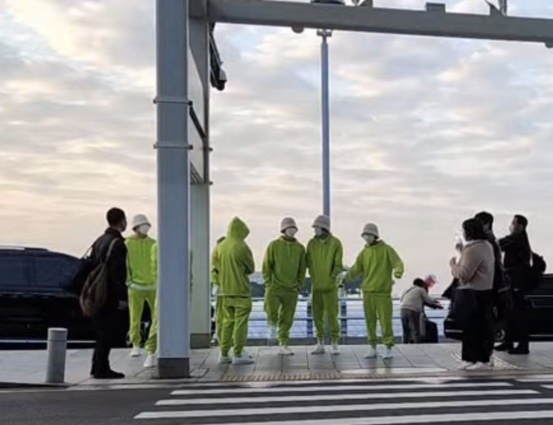 [잡담] 실시간 엔드림 7명 첫출국 상황 | 인스티즈