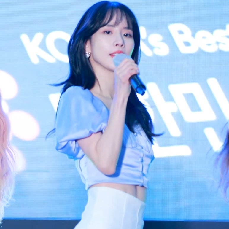 [잡담] 설아언니 복근은 앱크랙 복근..... ️ - 인스티즈(Instiz) 연예 카테고리
