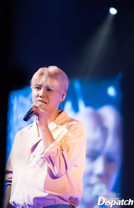 "인생의 반을 함께했다"...김준수, 데뷔 20주년 팬미팅 | 인스티즈