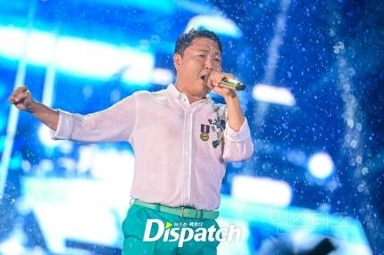 "지금 이 순간, 예술이야"…싸이, '흠뻑쇼'의 물땀눈물 | 인스티즈