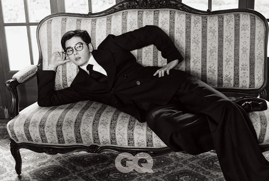 [정보/소식] GQ 차은우 생로랑 화보 | 인스티즈