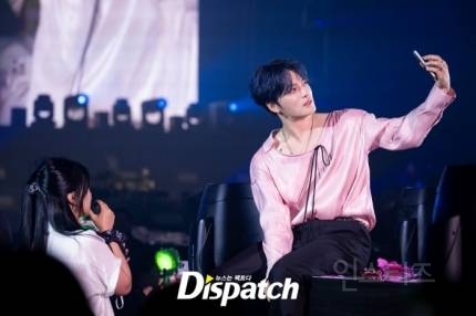 "이 콘서트 장르는, 도파민"…김재중, 성대 차력쇼 180분 | 인스티즈