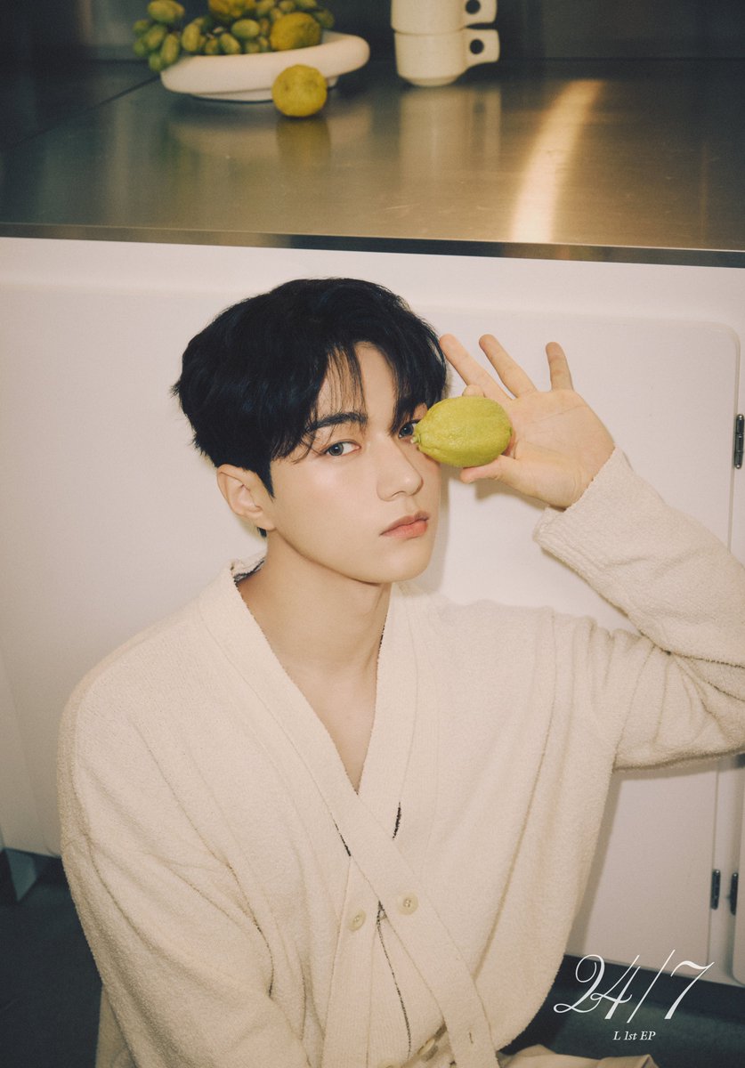 [정보/소식] L(Kim Myungsoo) 1st EP '𝟐𝟒/𝟕' Concept Photo 2 | 인스티즈