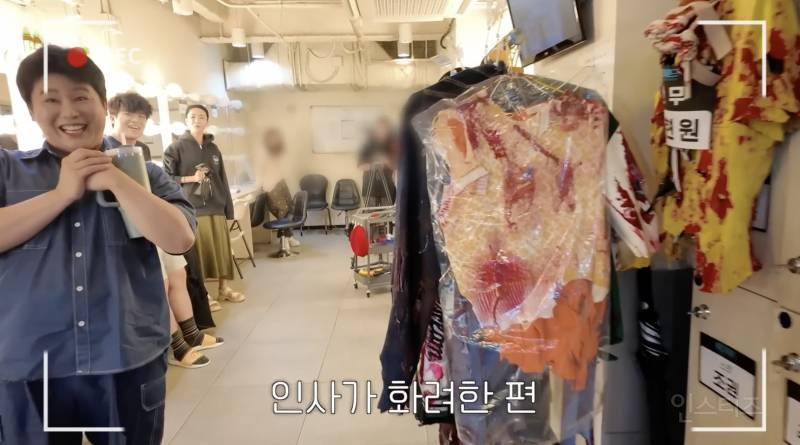 텐션이 굉장히 높은 듯한 뮤지컬 이블데드 배우들 .jpgif | 인스티즈