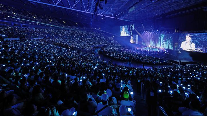 [잡담] 아이유 콘서트 때 마다 내가 모으는 짤들 | 인스티즈