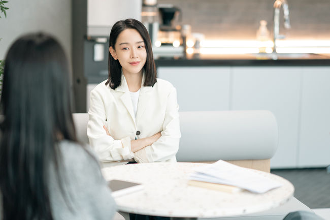 [정보/소식] '나의 해리에게' 신혜선 "1인 2역, 아나운서 도움으로 연습 많이 해" | 인스티즈