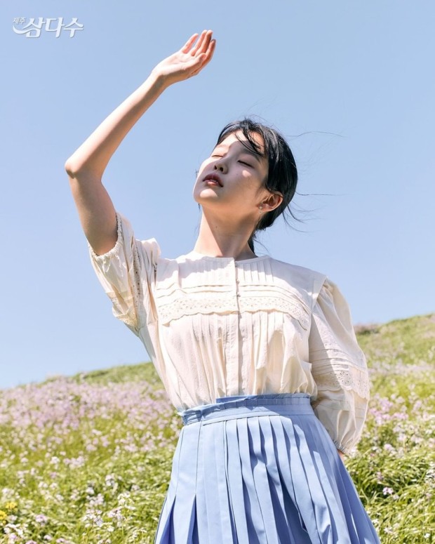 [잡담] 삼다수 광고는 아이유가 새삼 찰떡이었다… | 인스티즈