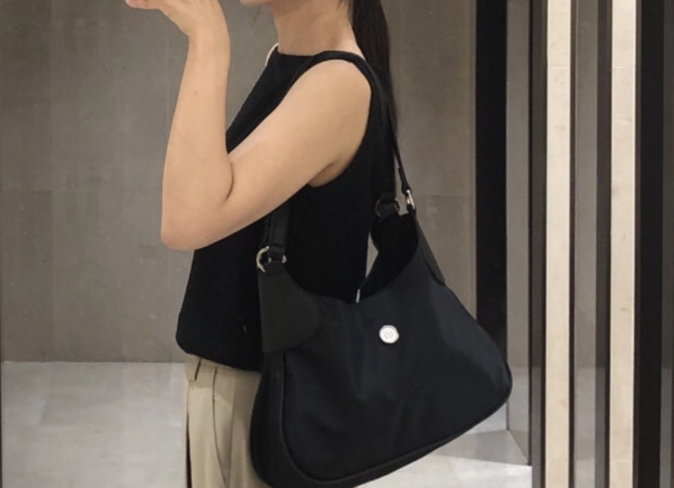 [잡담] 👜 가방 골라주라 🖤🤎 | 인스티즈