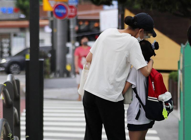 韓 '10년 초저출산' 주범은…"여성 고용률 상승, 수도권 밀집” | 인스티즈