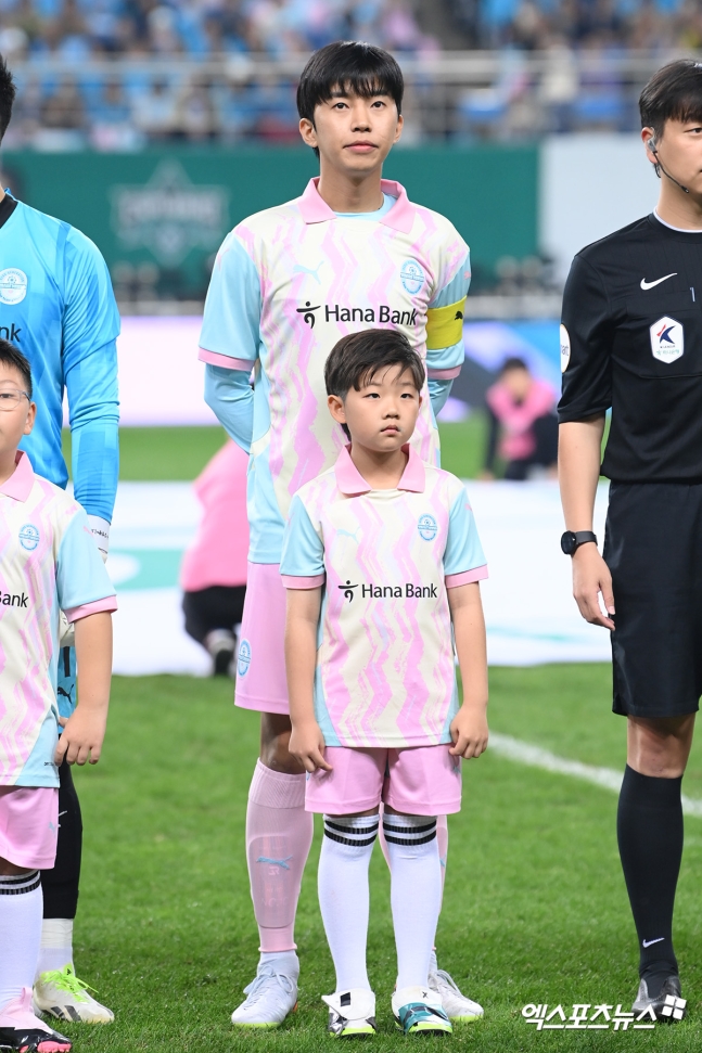 [잡담] 실시간 자선축구대회 임영웅.jpg | 인스티즈