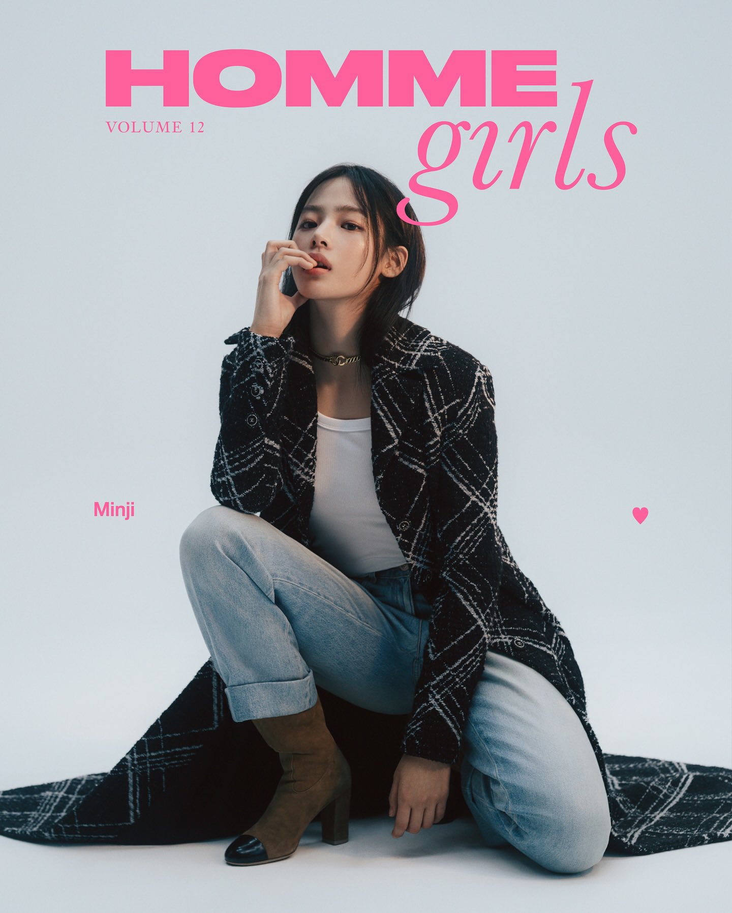 [정보/소식] 뉴진스 &lt;HommeGirls Volume 12&gt; 커버 단체 + 개인5종 | 인스티즈