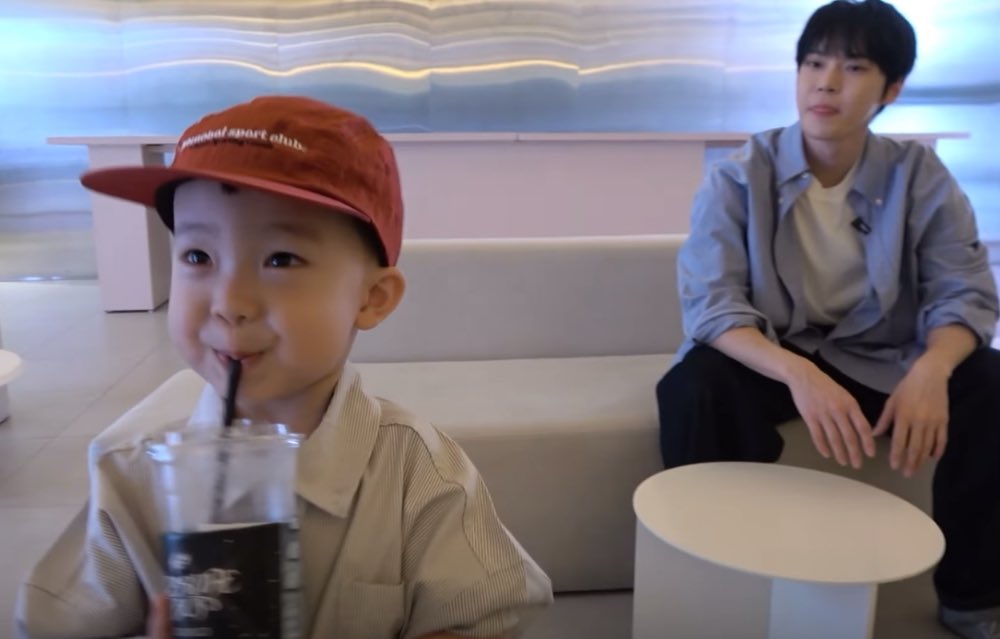 [잡담] 어쩌다 종종 보게 되는 태하 도영 투컷이 너무 귀여움... | 인스티즈