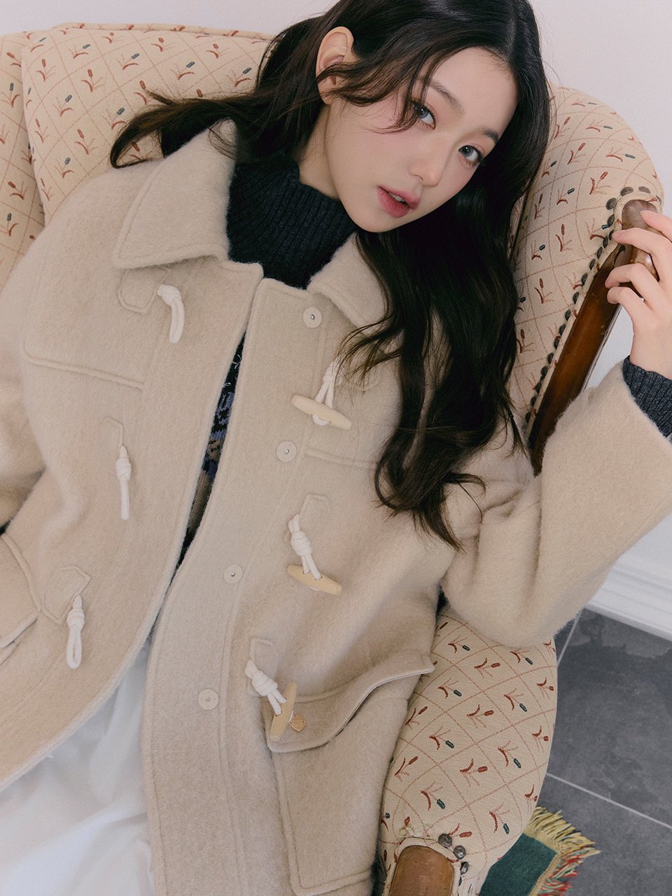 [정보/소식] 오늘 뜬 장원영 로라로라 24 Winter Collection | 인스티즈