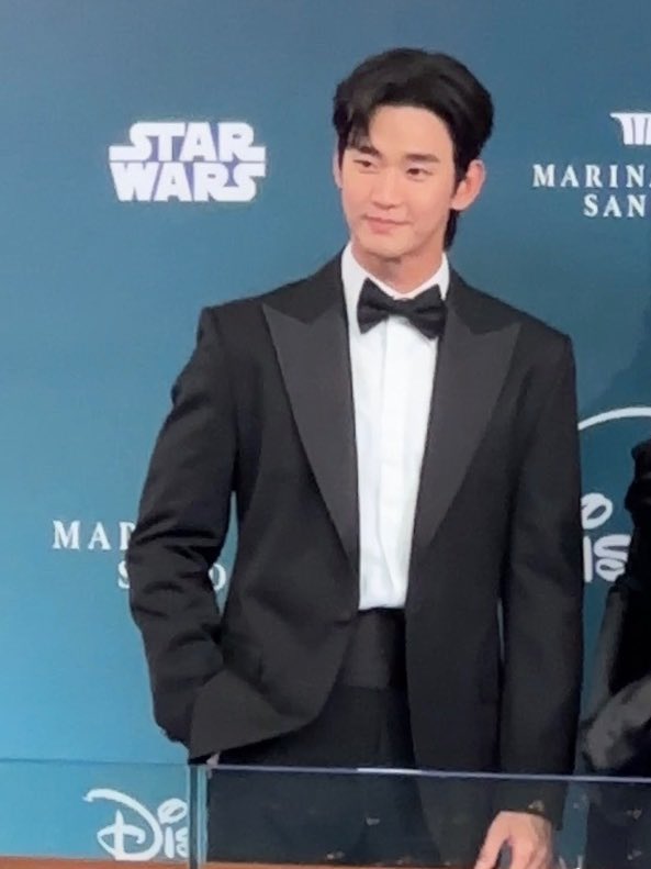 [잡담] 오늘 김수현 미쳤네 ... | 인스티즈