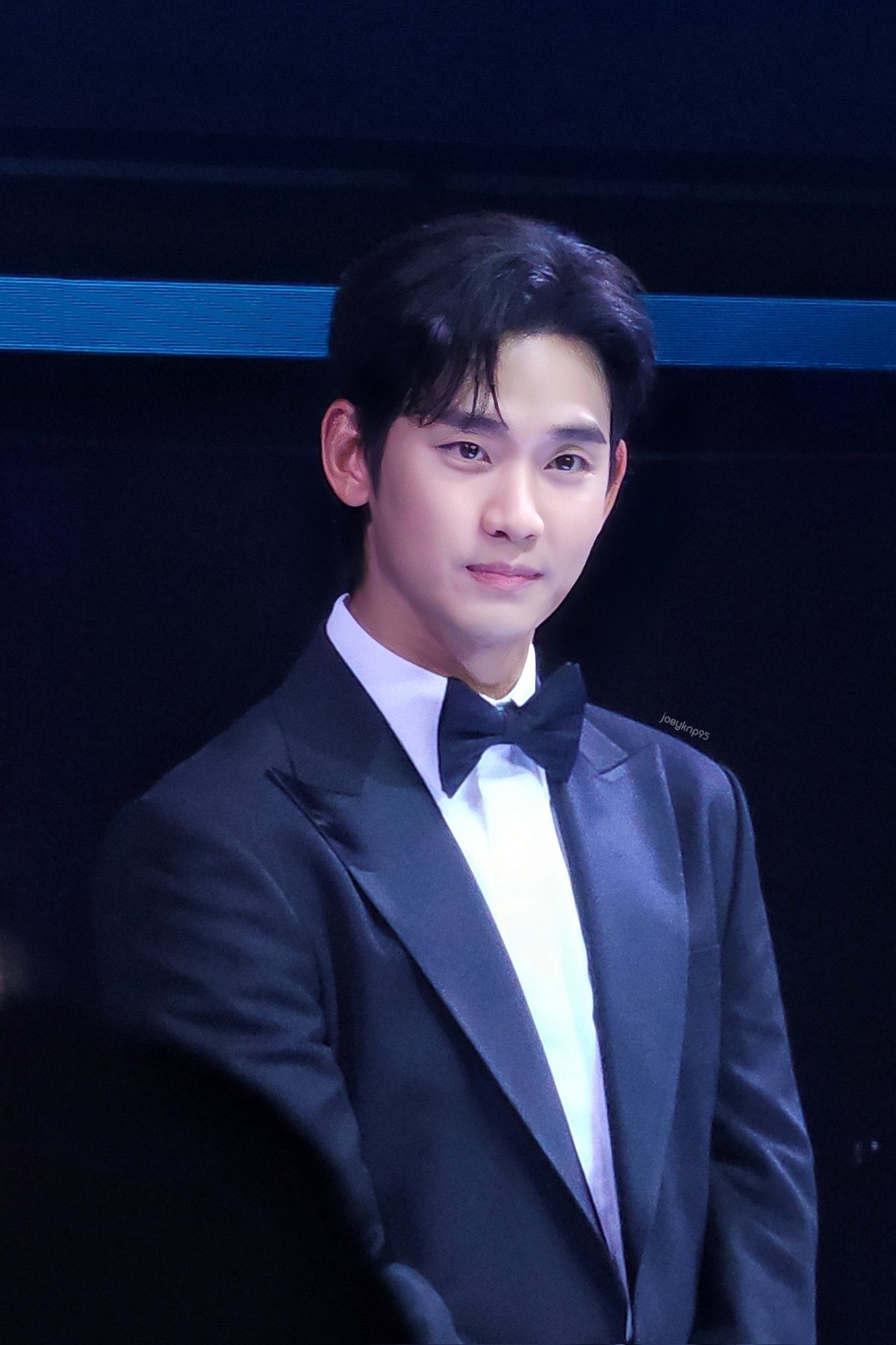 [잡담] 오늘 김수현 미쳤네 ... | 인스티즈