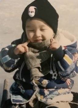 [잡담] 난 무지 아니지만 지민군 어릴 때 사진이 진짜 제일 귀여운 것 같애ㅋㅋㅋ 완전 육아 난이도 낮게 생겼어 | 인스티즈