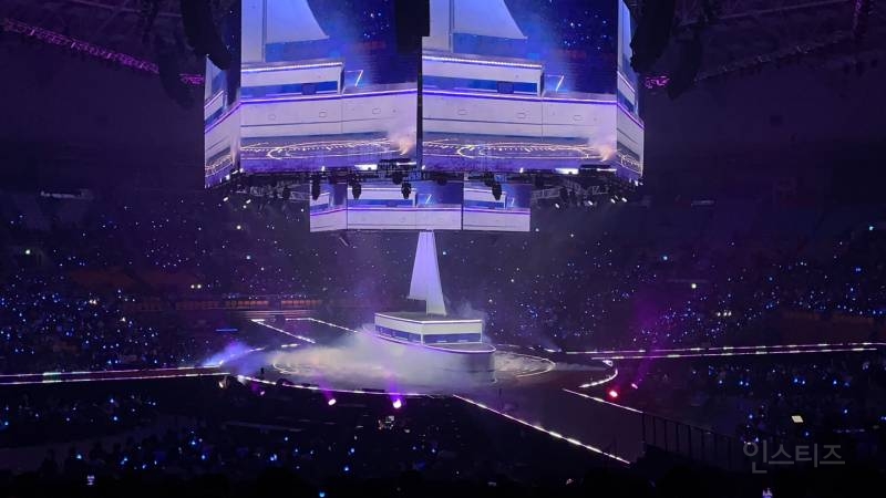 오타쿠들 다 쓰러지는 콘서트 연출 | 인스티즈