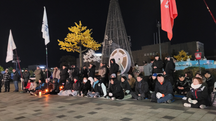 [잡담] 광주시민분들 나와계셧엇대ㅠㅠㅠㅠㅠ | 인스티즈