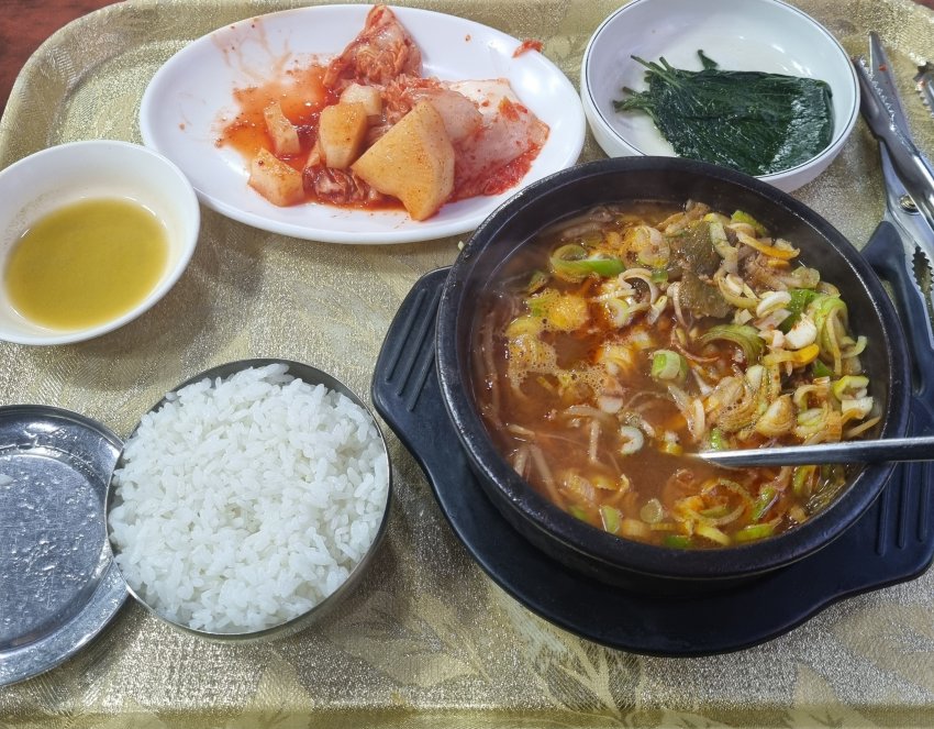 [잡담] 아 근데 아이유 역조공 카페, 식당들 진짜 맛있어보인다 | 인스티즈