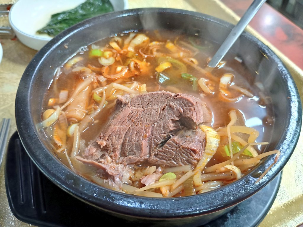 [잡담] 아 근데 아이유 역조공 카페, 식당들 진짜 맛있어보인다 | 인스티즈