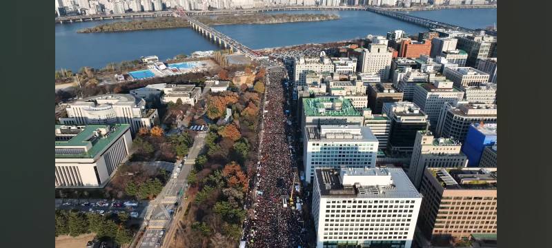 [잡담] 어제 여의도 인파 드론샷ㄷㄷㄷㄷ.jpg | 인스티즈