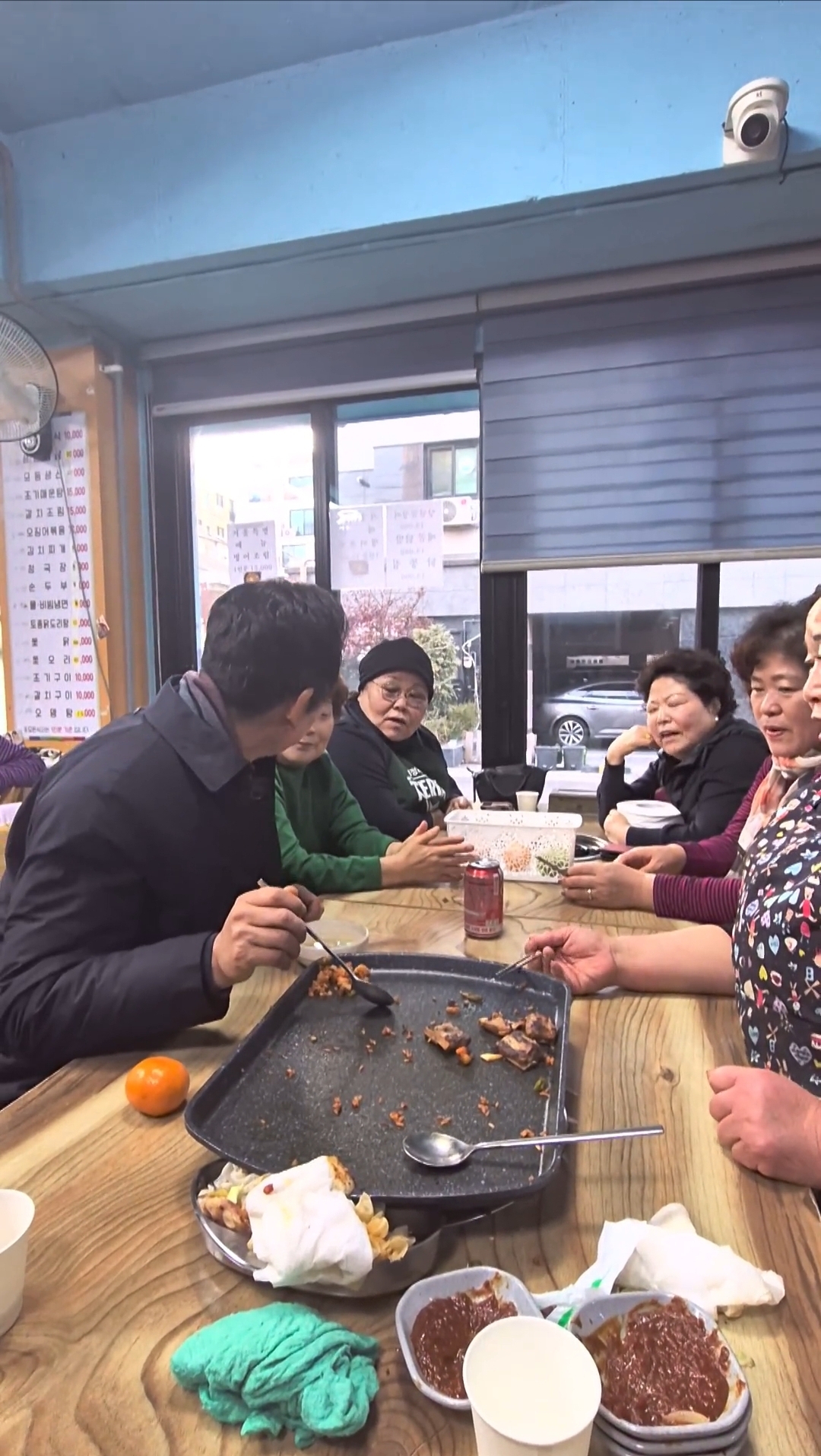 [잡담] 남의 가게 와서 남의 밥 뺏어먹는 정청래 | 인스티즈