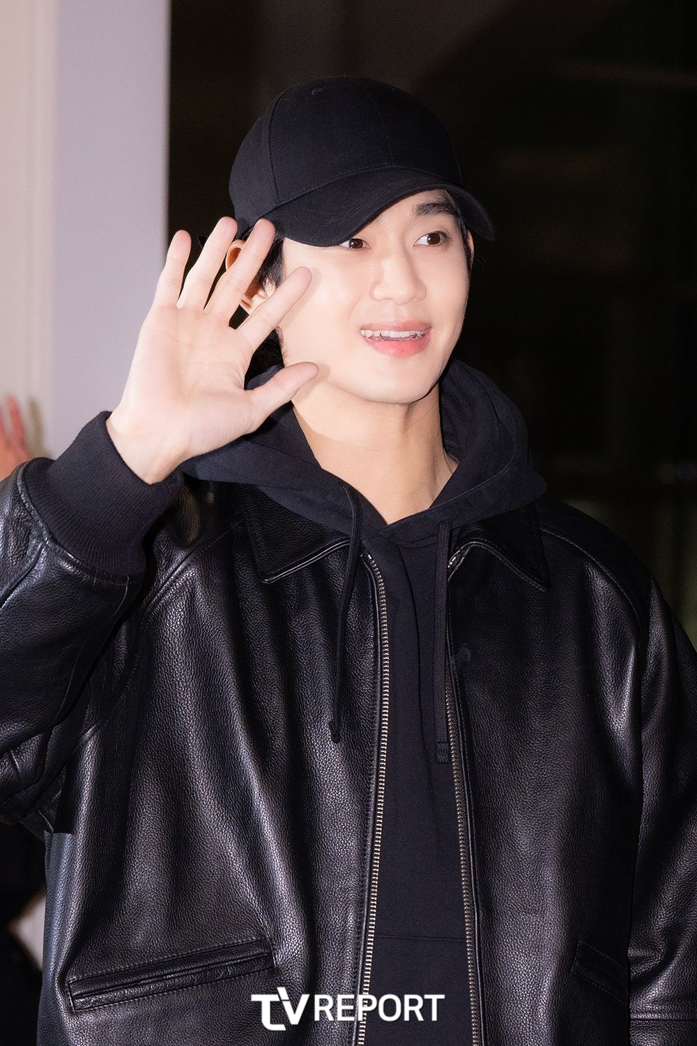 [잡담] 김수현 출국사진 | 인스티즈