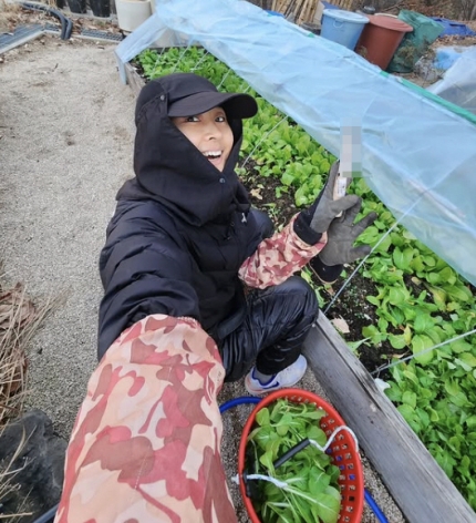 [정보/소식] "방송 딱 접어” 마야, 농부된 근황..얼마나 행복한지 연신 싱글벙글 | 인스티즈