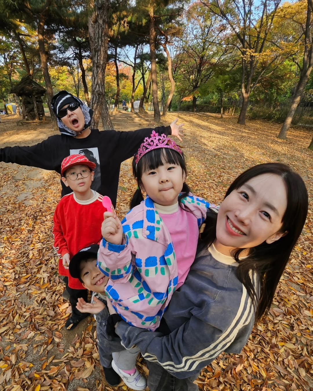 여전히 귀여운 하하❤️별 막내딸 송이 근황 | 인스티즈