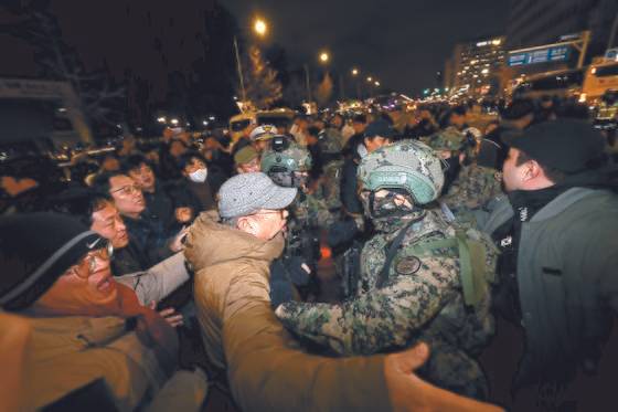 [잡담] 이분들 이 당시에 어떤 심정이셨을까? | 인스티즈