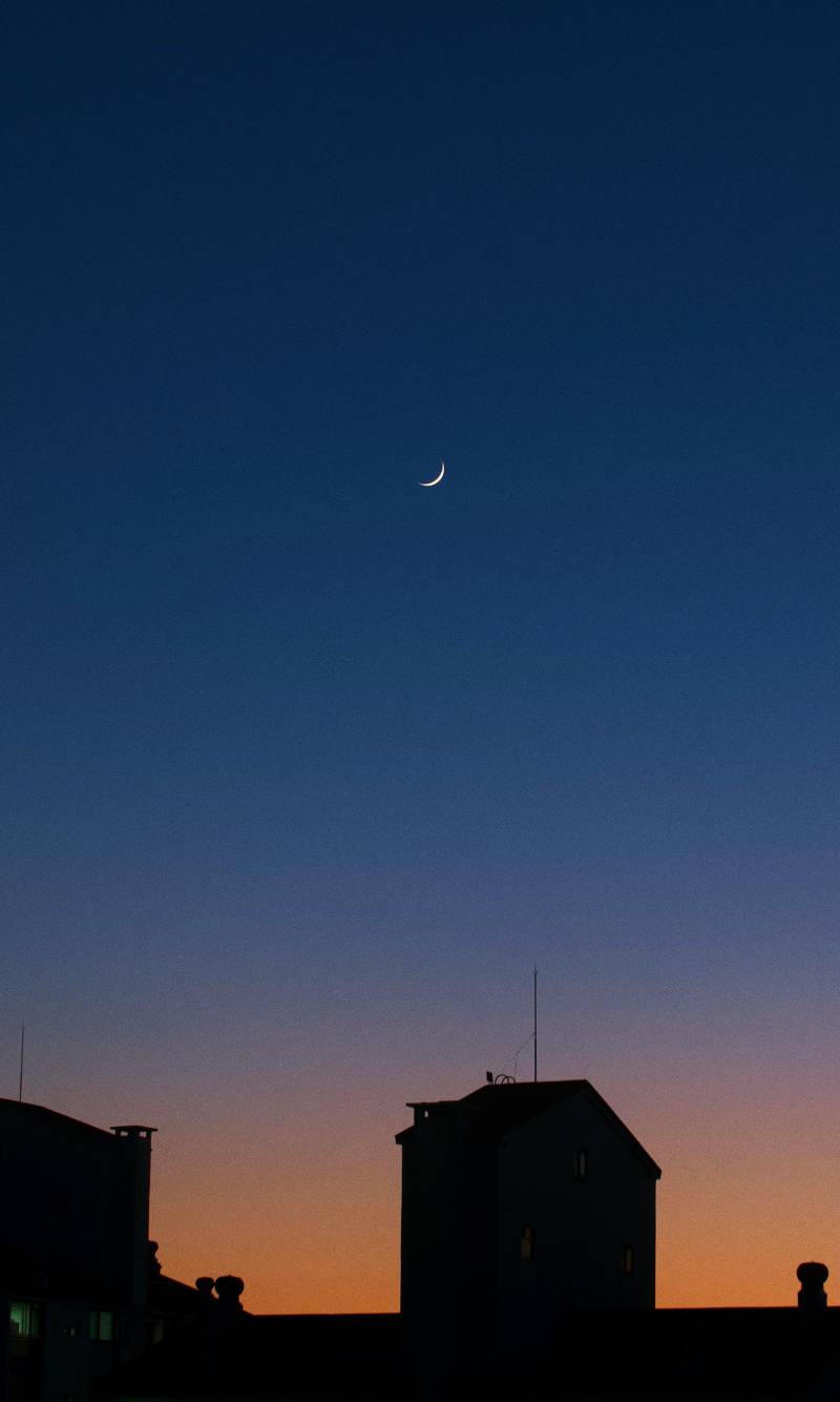 [잡담] 해 질 때 하늘 색이랑 노을 색 변하는 거 너무 예쁘다🌙 | 인스티즈