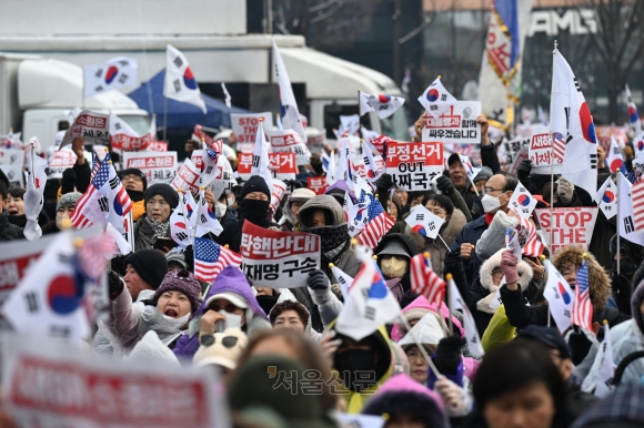 [정보/소식] [속보] 공수처 "어느단계 되면 검찰에 수사 재이첩 고려…역할 다할 것" | 인스티즈