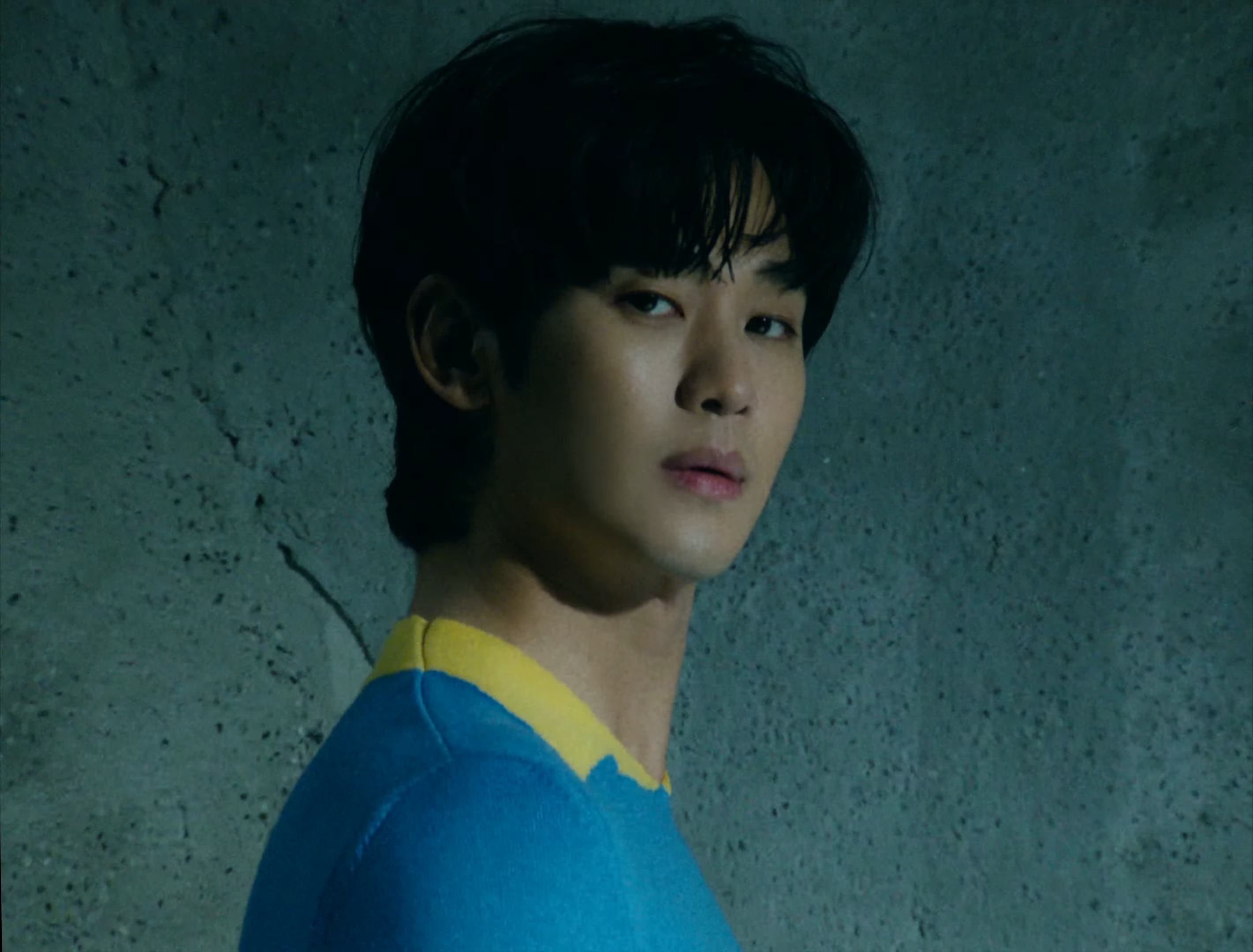 [잡담] 김수현 x 프라다 (에스콰이어화보짤) | 인스티즈