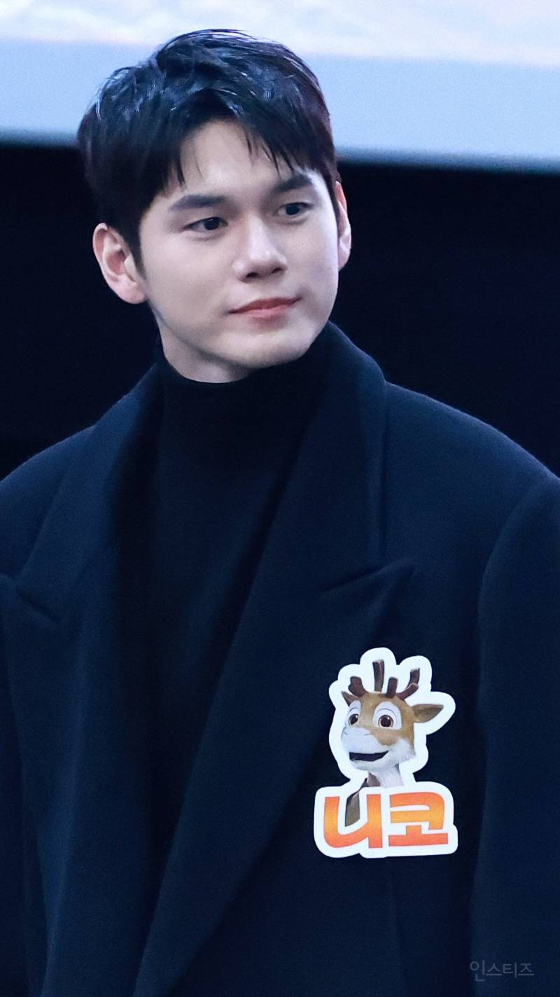 티존 진짜 뚜렷한거같은 옹성우.jpg | 인스티즈