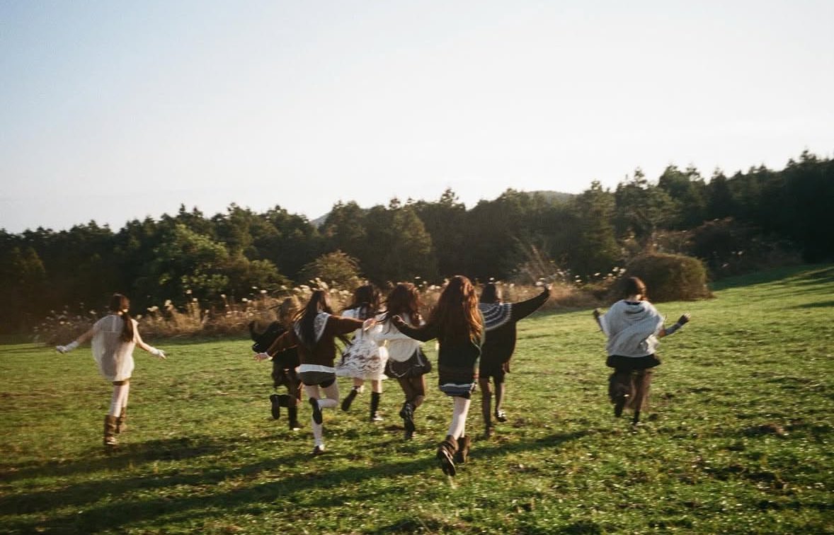 [정보/소식] 하츠투하츠 인스타 업뎃 | 인스티즈